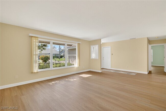 Foto del edificio - 16828 Coriander Ln