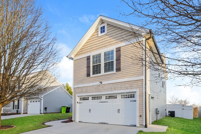 Building Photo - 5767 Misty Hill Cir