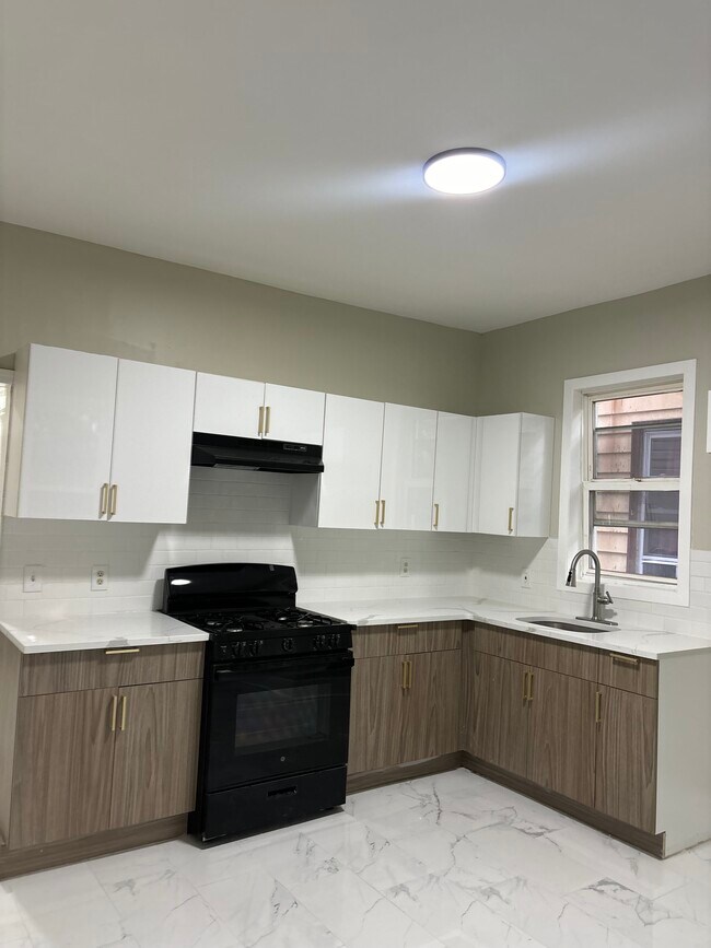 Foto del edificio - 849-851 S 15th St
