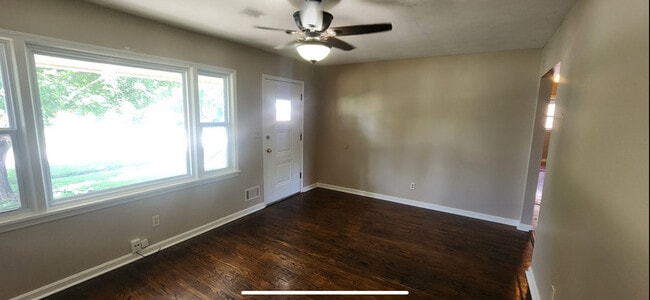 Building Photo - 3412 Winnland Dr