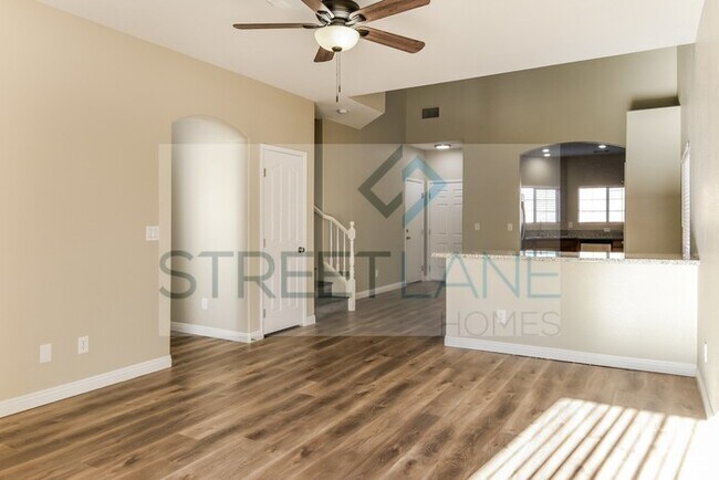 Building Photo - REDUCED!- $350 off first full month if mov...