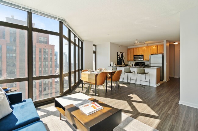 Foto del edificio - 318 N Desplaines St