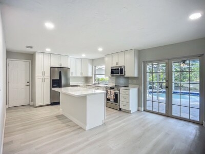 Foto principal - 5542 32nd Ave SW