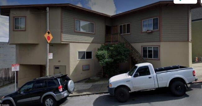 Building Photo - 1200 Cortland Ave