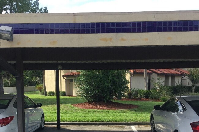 Dedicated Carport - 3809 La Vista Cir