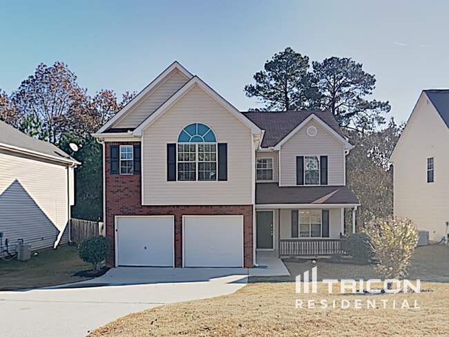 Building Photo - 5876 Colonnade Dr