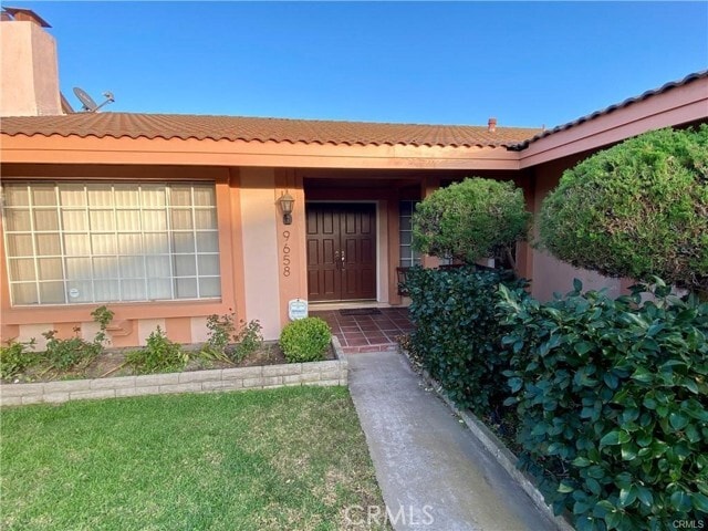 Foto principal - 9658 Oakmount St