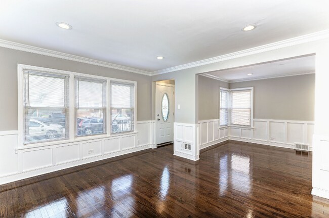 Foto del edificio - 8355 S Merrill Ave