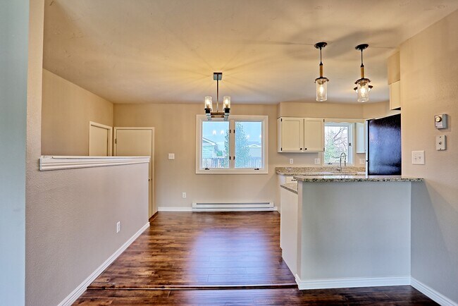 Building Photo - 6460 Indian Wells Dr