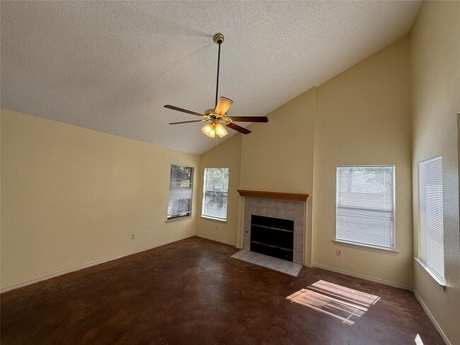 Foto del edificio - 12803 Humphrey Dr