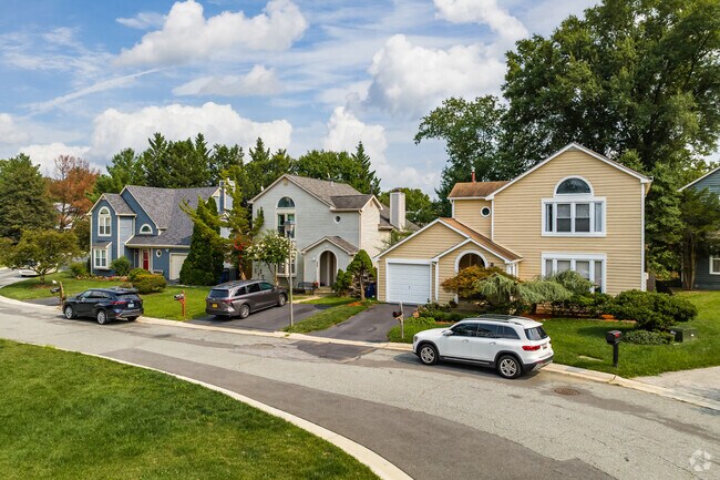 Homes found on cul-de-sacs with well-manicured lawns are not uncommon in Burtonsville.