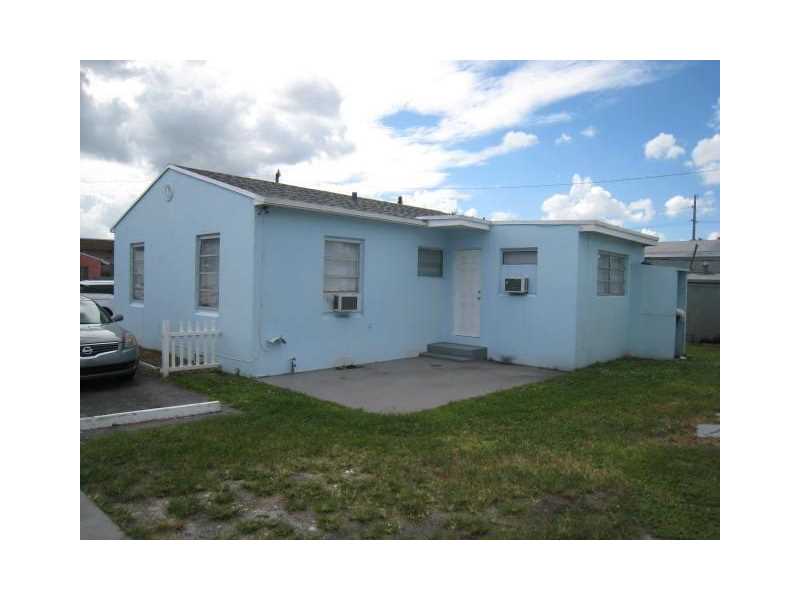 Building Photo - 2319 Madison St