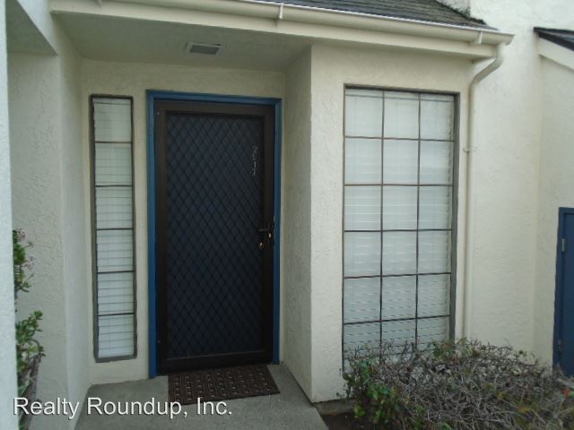Building Photo - 2517 Bonnie Ln