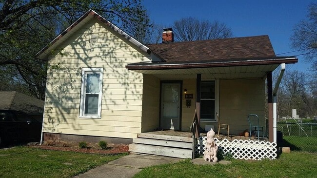 Photo - 628 N Kansas St House