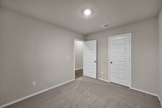 Building Photo - 257 Gallant Front Trl