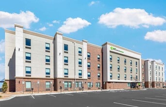 Building Photo - Furnished Studio-Denver International Airport