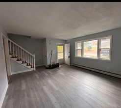 Building Photo - 259 Westchester Rd