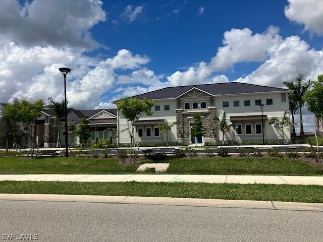 Building Photo - 14160 Pine Lodge Ln