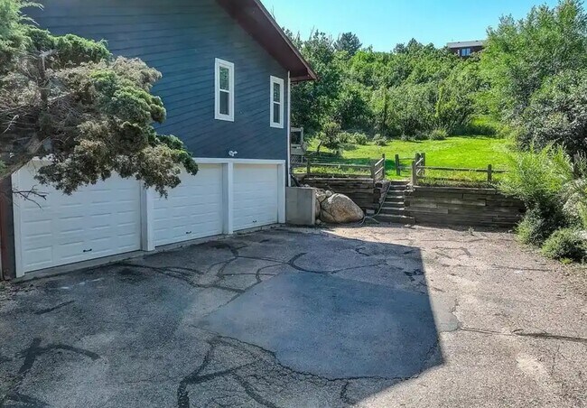 Foto del edificio - 535 Brandywine Dr