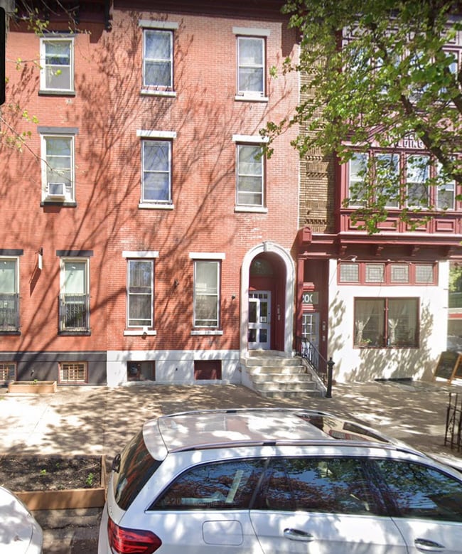 exterior 2003 Green Street - 2003 Green St