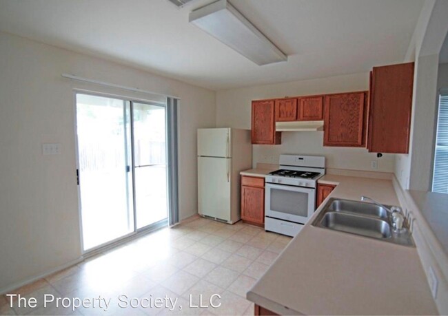 Building Photo - 3 br, 2 bath House - 17608 Soapberry Cove