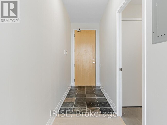 Photo du bâtiment - 33 Mill St