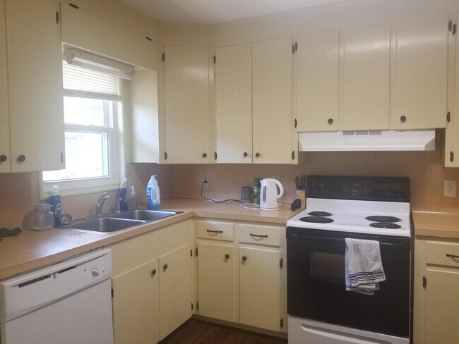 Foto del edificio - 840 W Knapp Ave