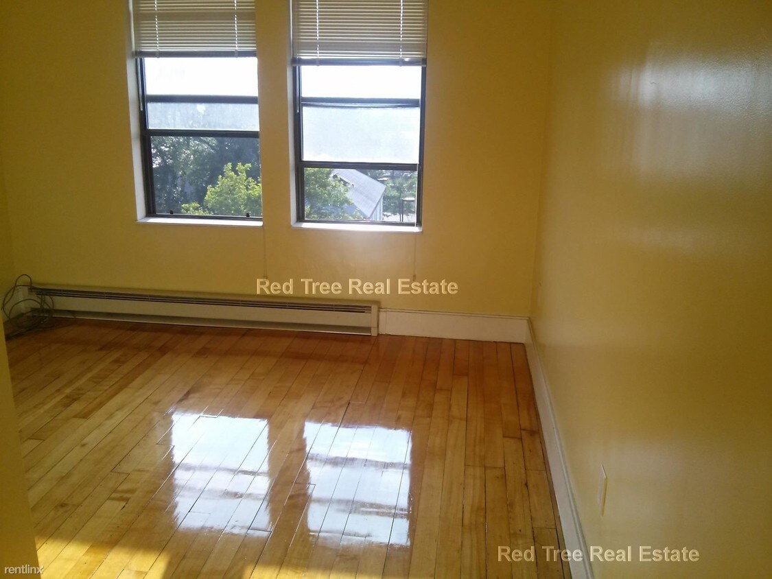 2 Centre Street Ter, Roxbury, MA 02119 Condo for Rent in Roxbury, MA