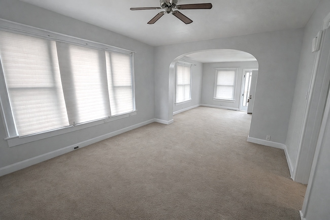 Photo - 1405 N Mount Street House