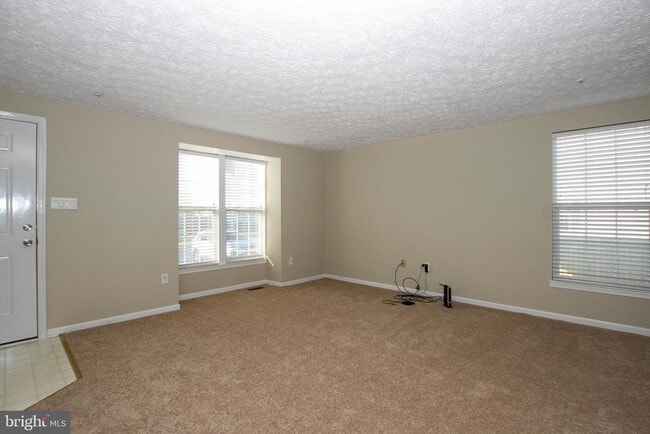 Building Photo - 2269 Lea Ct