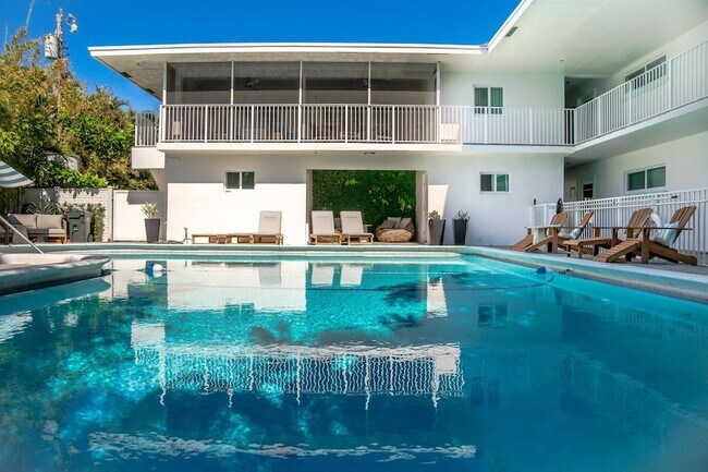 Foto del edificio - 501 N Ocean Blvd