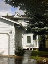 Building Photo - 13132 Lakeridge Cir NW