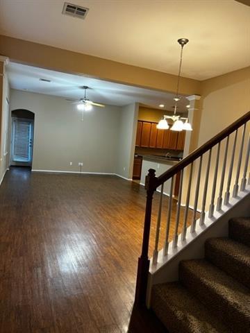 Building Photo - 2506 Sedona St