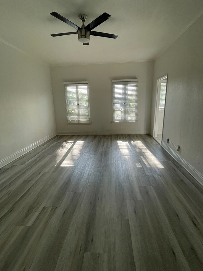 Interior Photo - Chateau Lily - Chateau Lily LLC