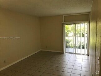 Building Photo - 801 NW 47th Ave