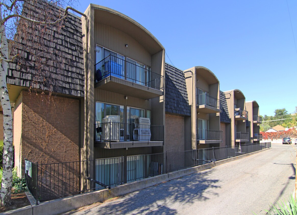 Foto del edificio - The Monterrey Apartments