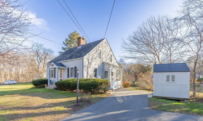 Photo - 33 Mills Ln House