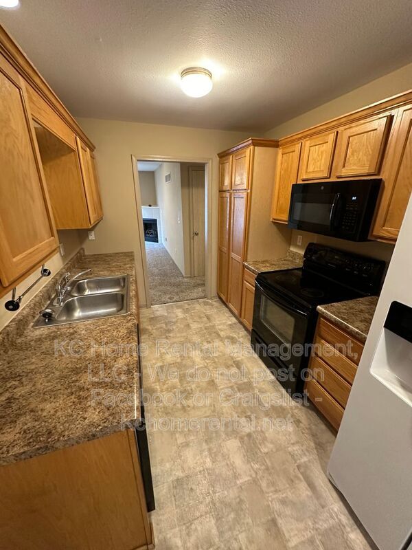 Foto del edificio - 8710 N Cleveland Ave