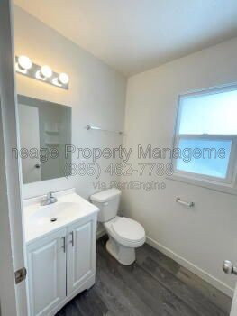 Foto del edificio - 1054 W 1520 N