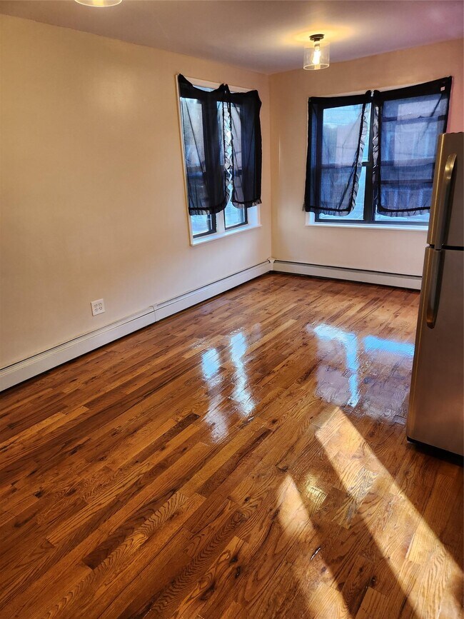Foto del edificio - 3552 Willett Ave