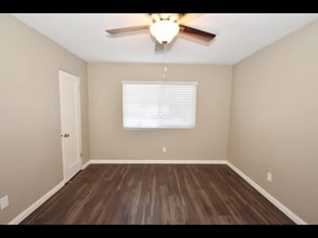 Building Photo - 4166 Fourth Ave