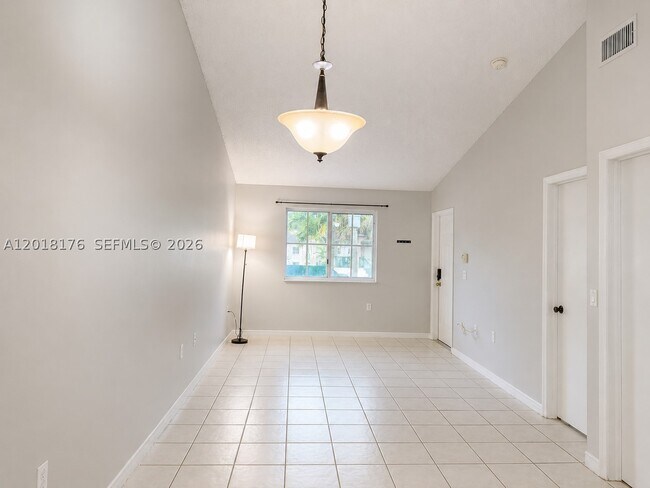 Building Photo - 2151 NW 77th Way
