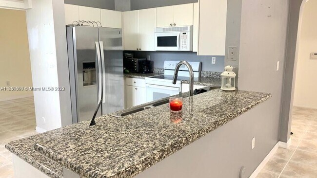 Foto del edificio - 15809 SW 60th Ter