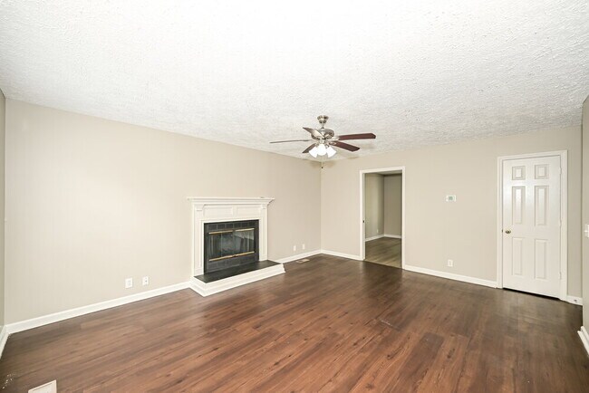 Foto del edificio - 6005 Bradford Hills Dr