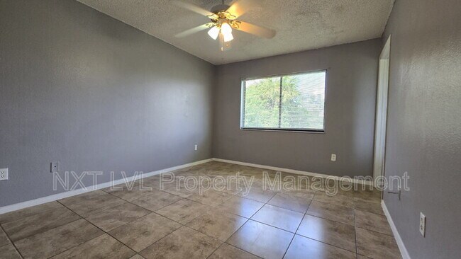 Foto del edificio - 17364 Sabrina Cir