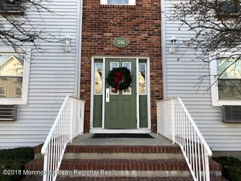 Building Photo - 76 Whitefield Ave