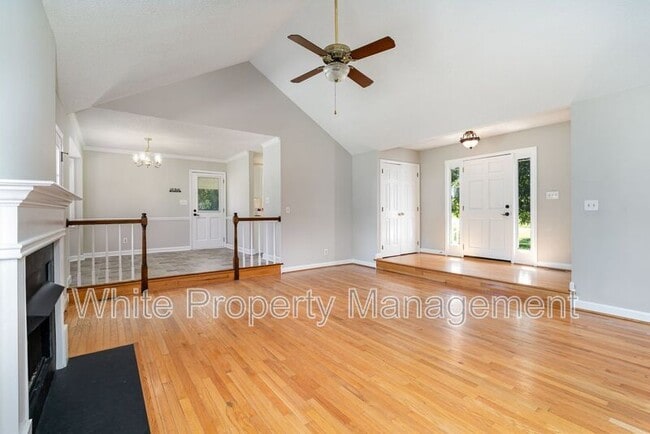 Photo - 15716 Youngblood Rd House