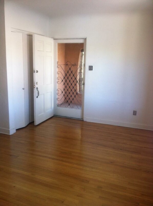 Foto del edificio - 206 Girard Blvd NE