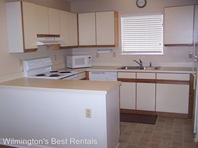 Building Photo - 4504 Kimberly Way