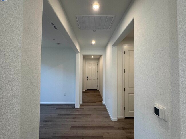 Foto del edificio - 2017 Quartz Cv Wy
